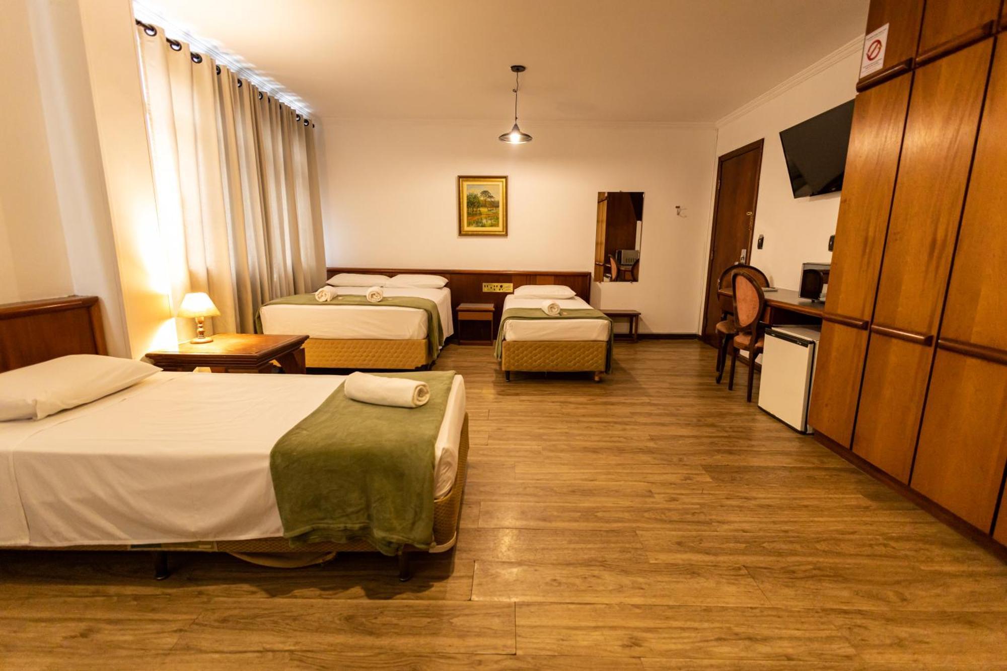Hotel Golden Star Curitiba Dış mekan fotoğraf