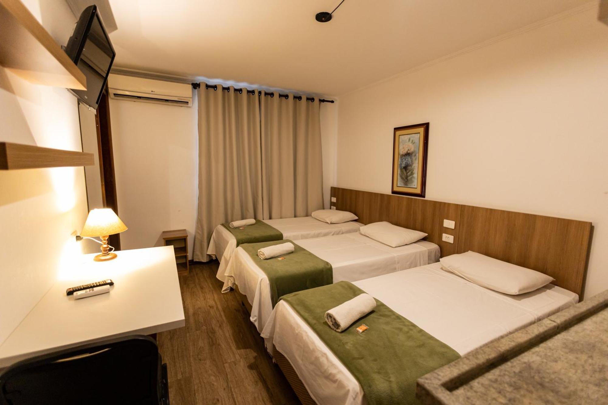 Hotel Golden Star Curitiba Dış mekan fotoğraf