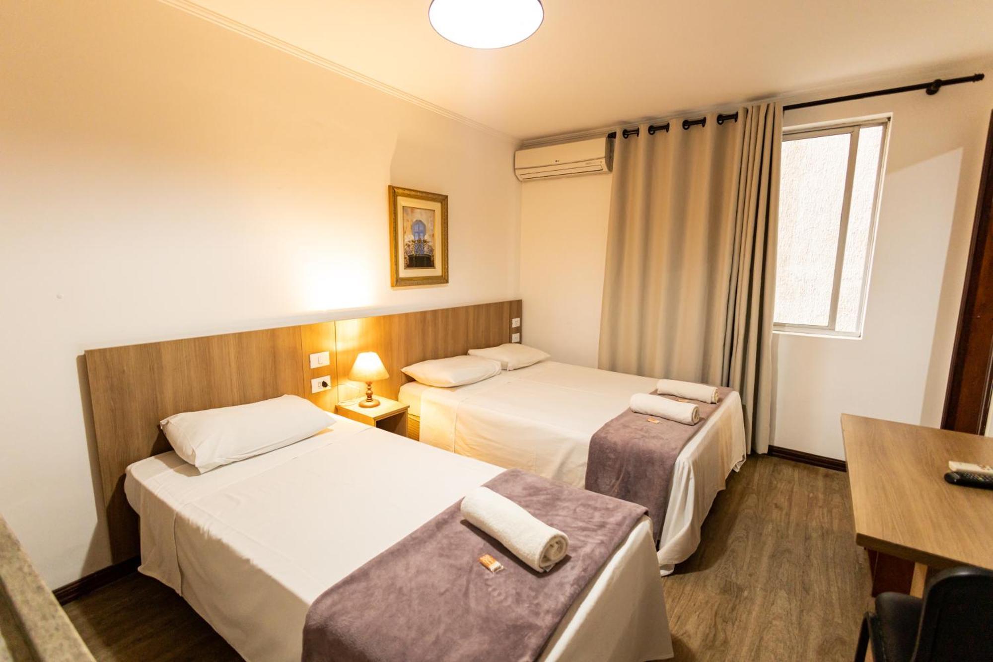Hotel Golden Star Curitiba Dış mekan fotoğraf