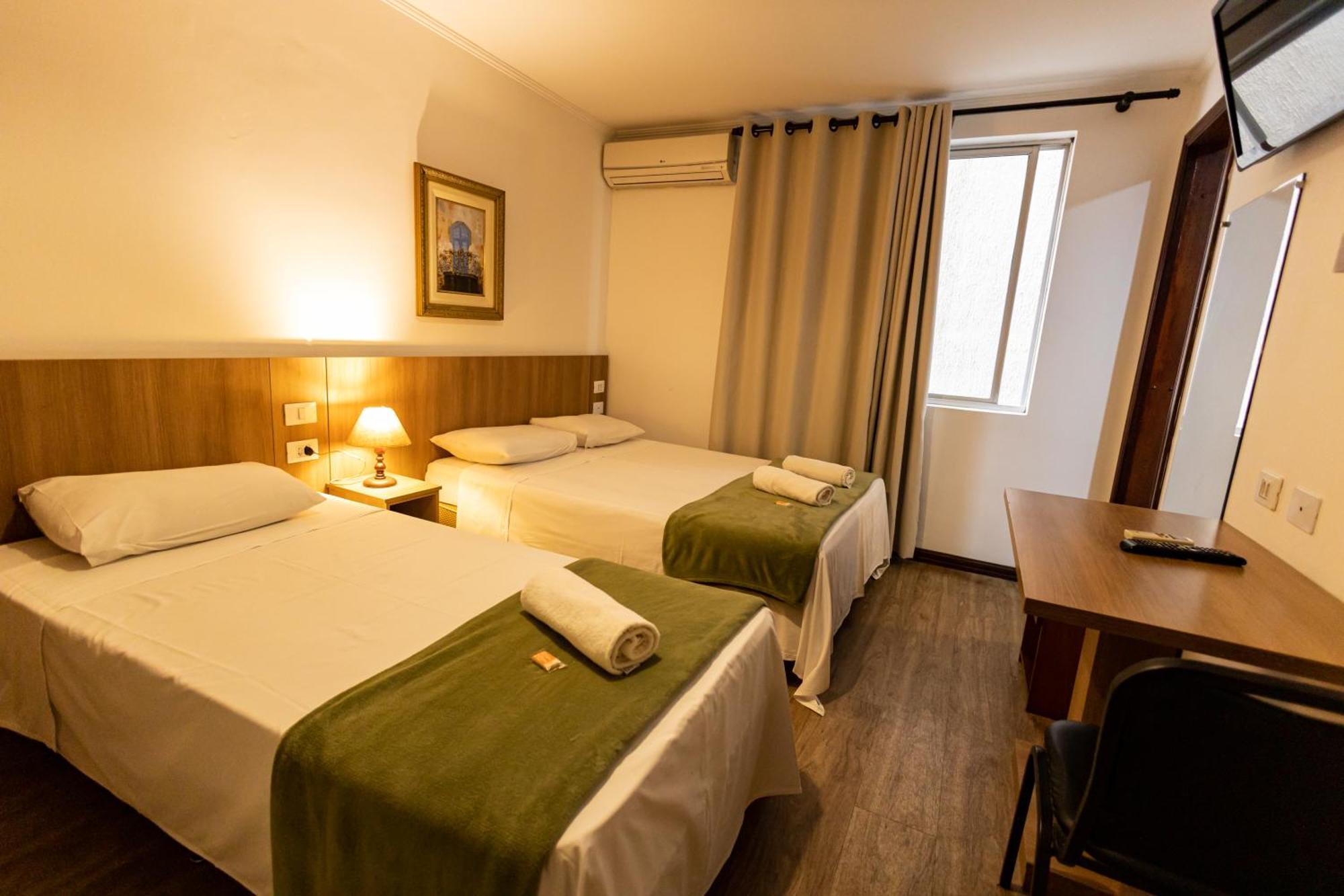 Hotel Golden Star Curitiba Dış mekan fotoğraf
