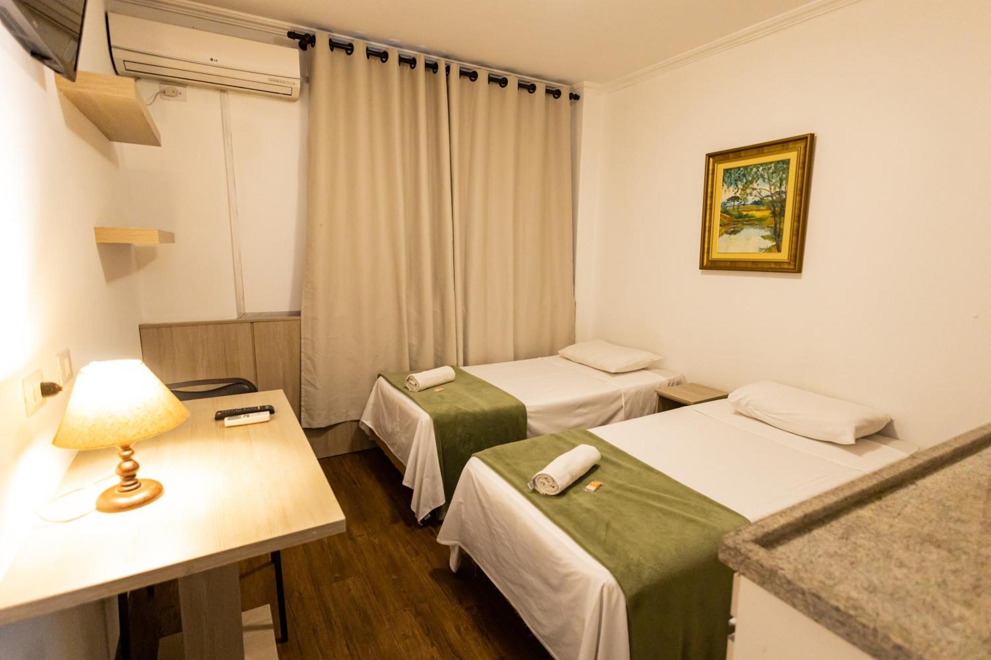 Hotel Golden Star Curitiba Dış mekan fotoğraf